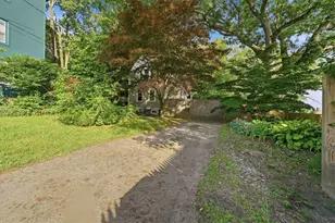 11 Baltimore St, Providence, RI 02909 - Photo 26