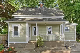 11 Baltimore St, Providence, RI 02909 - Photo 4