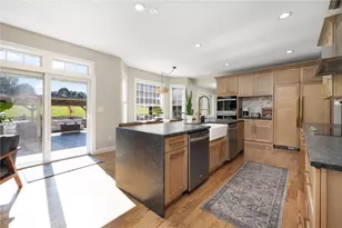 84 Hines Rd, Cumberland, RI 02864 - Photo 12