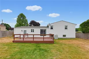 31 Benjamin Ave, Cranston, RI 02920 - Photo 24