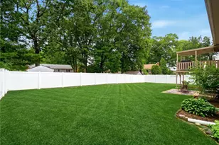 9 Daisy Ct, Cranston, RI 02920 - Photo 28