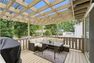 9 Daisy Ct, Cranston, RI 02920 - Photo 18