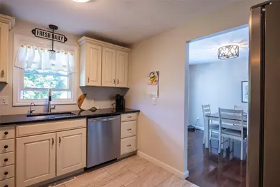 243 Warner Brook Drive, Warwick, RI 02889 - Photo 18