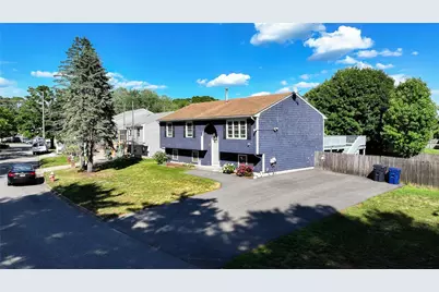 243 Warner Brook Drive, Warwick, RI 02889 - Photo 4
