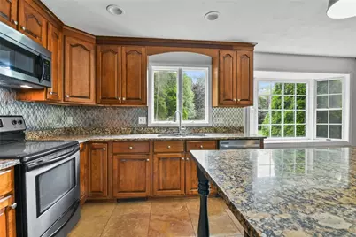 2360 Middle Road, East Greenwich, RI 02818 - Photo 26
