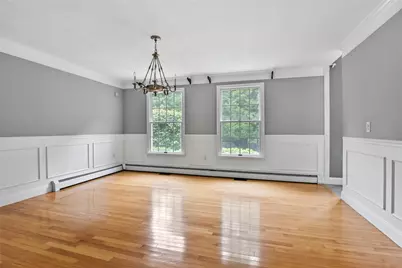 2360 Middle Road, East Greenwich, RI 02818 - Photo 18