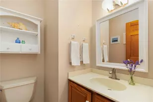 227 Prospect Ave, Middletown, RI 02842 - Photo 16