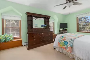 227 Prospect Ave, Middletown, RI 02842 - Photo 24