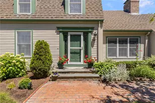227 Prospect Ave, Middletown, RI 02842 - Photo 2