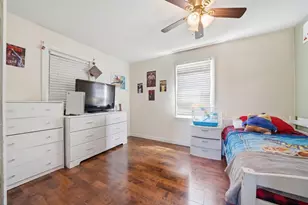 87 Manton St, Pawtucket, RI 02861 - Photo 8