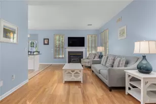20 Rimwood Dr, Smithfield, RI 02917 - Photo 10