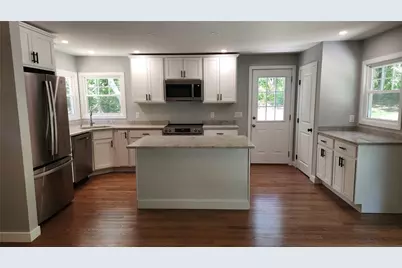 943 Wordens Pond Road, South Kingstown, RI 02879 - Photo 4
