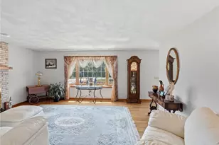 203 Tara Ln, Woonsocket, RI 02895 - Photo 10