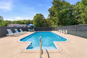 203 Tara Ln, Woonsocket, RI 02895 - Photo 38