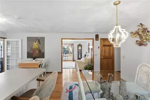 203 Tara Ln, Woonsocket, RI 02895 - Photo 14