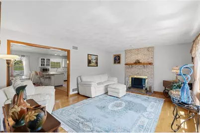 203 Tara Lane, Woonsocket, RI 02895 - Photo 6