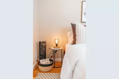 28 Dixon Street, Newport, RI 02840 - Photo 32