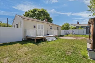 11 Sidney St, West Warwick, RI 02893 - Photo 24