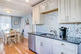 1 Lucas Ave, Newport, RI 02840 - Photo 4
