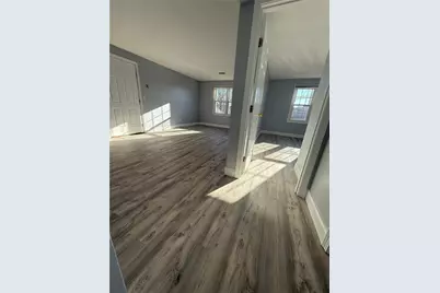 10 Saratoga Avenue, Pawtucket, RI 02861 - Photo 24