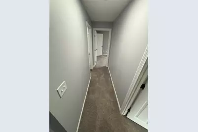 10 Saratoga Avenue, Pawtucket, RI 02861 - Photo 12