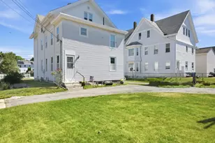 24 Pleasant St, Westerly, RI 02891 - Photo 4