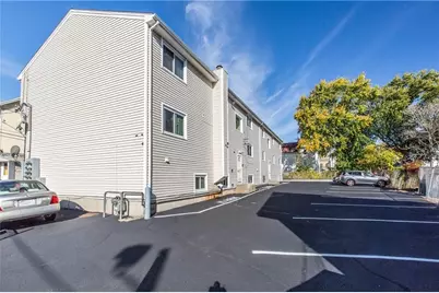 9 Melton Street, Pawtucket, RI 02860 - Photo 4