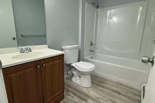 9 Melton St, Pawtucket, RI 02860 - Photo 16