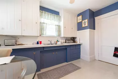 294 Smithfield Avenue, Pawtucket, RI 02860 - Photo 10