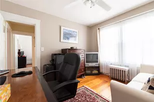 294 Smithfield Ave, Pawtucket, RI 02860 - Photo 18
