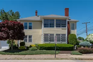 294 Smithfield Ave, Pawtucket, RI 02860 - Photo 6