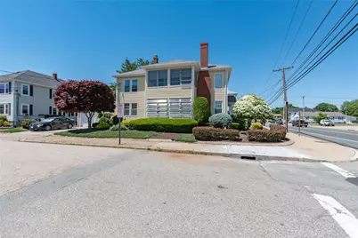 294 Smithfield Avenue, Pawtucket, RI 02860 - Photo 4