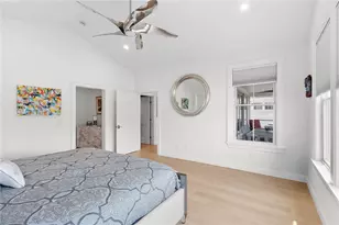 8 Lookout Ln, Portsmouth, RI 02871 - Photo 18