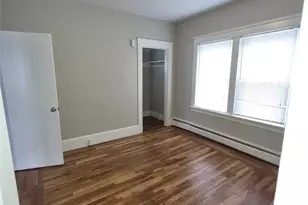 11 Seymour Ave, Cranston, RI 02910 - Photo 6