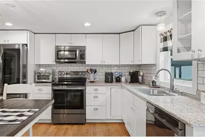 1070 Tarkiln Road, Burrillville, RI 02830 - Photo 10