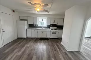 605 Broadway, Pawtucket, RI 02860 - Photo 18