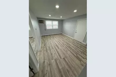 60 Esten & 61 Vale Avenue, Pawtucket, RI 02860 - Photo 16