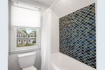 10 Blanding Avenue, Barrington, RI 02806 - Photo 22