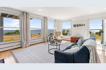 10 Blanding Avenue, Barrington, RI 02806 - Photo 14