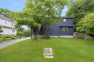 11 Coombs St, East Providence, RI 02916 - Photo 1