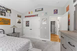 46 Somerset Cir, North Kingstown, RI 02852 - Photo 14