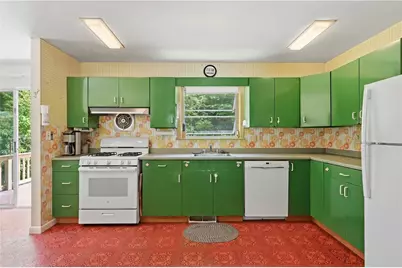 29 Yeles Lane, Hopkinton, RI 02873 - Photo 10