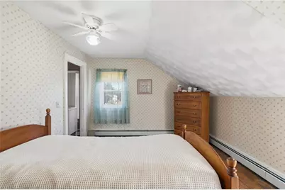 35 Woodlawn Avenue, Pawtucket, RI 02860 - Photo 22