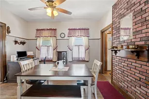 35 Woodlawn Ave, Pawtucket, RI 02860 - Photo 14