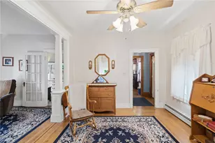 35 Woodlawn Ave, Pawtucket, RI 02860 - Photo 6
