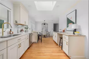 104 Kay Blvd, Newport, RI 02840 - Photo 20