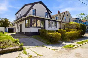 18 Harding Ave, Cranston, RI 02905 - Photo 2