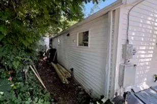 3 Fowler St, Jamestown, RI 02835 - Photo 6