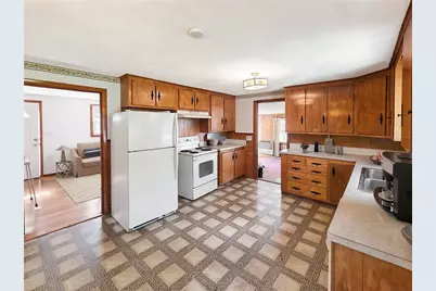 91 Pepin Street, West Warwick, RI 02893 - Photo 4
