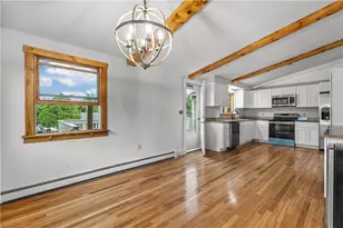 49 Dexter St, Portsmouth, RI 02871 - Photo 6